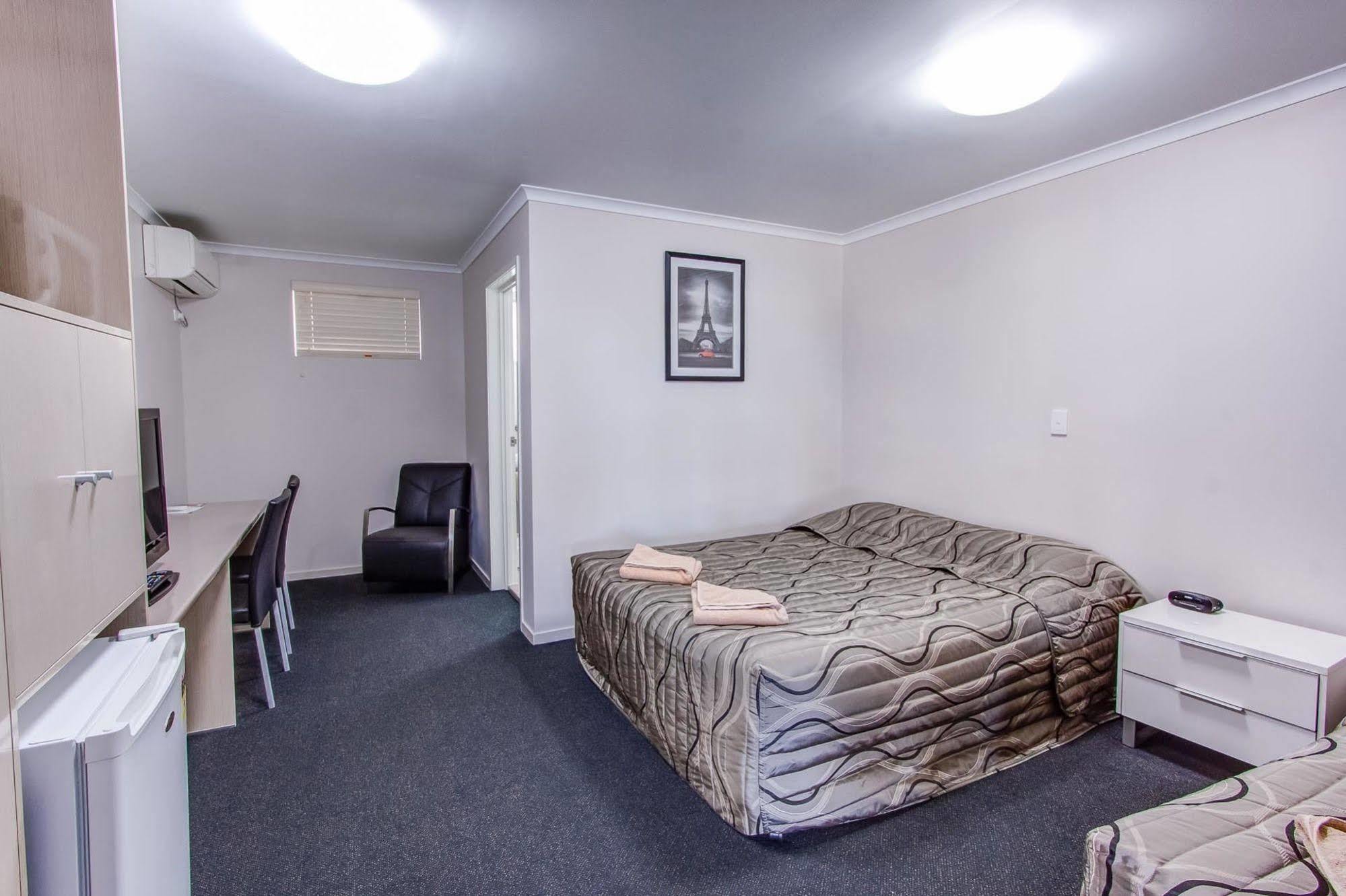 Galaxy Mackay Motor Inn المظهر الخارجي الصورة